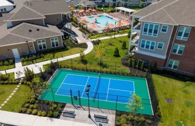 Sky view of an HOA tennis court after a fresh coat of paint from Atlanta painting company.